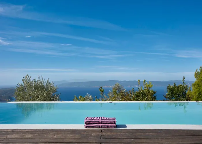 Luxury In 2 Villa Kechria