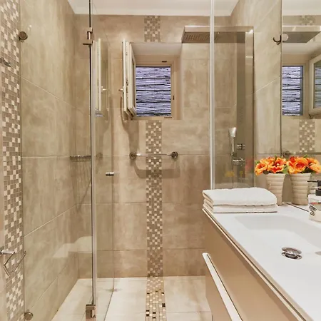 Luxury In 2 Villa *