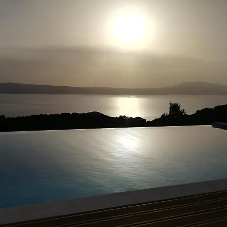 Villa Luxury In 2 Kechria