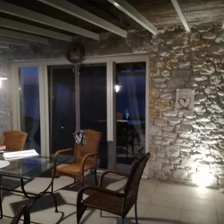 Luxury In 2 *